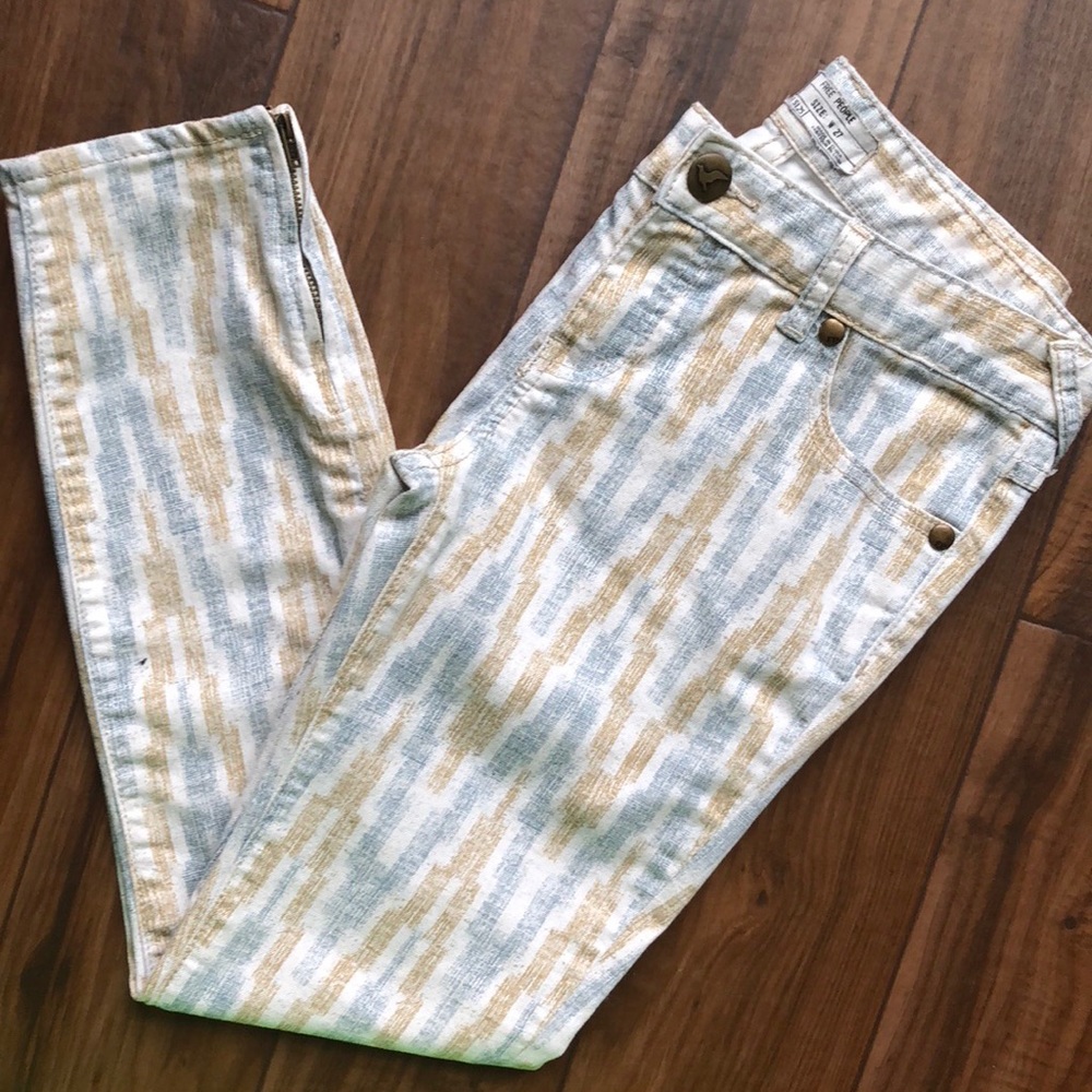 FP NWOT awesome patterned capris
